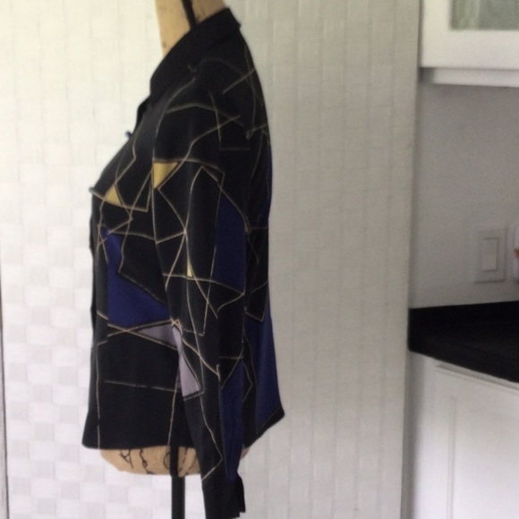 Woman’s Company Ellen Tracy Blouse P4 long sleeves button down. #429 - Picture 2 of 7